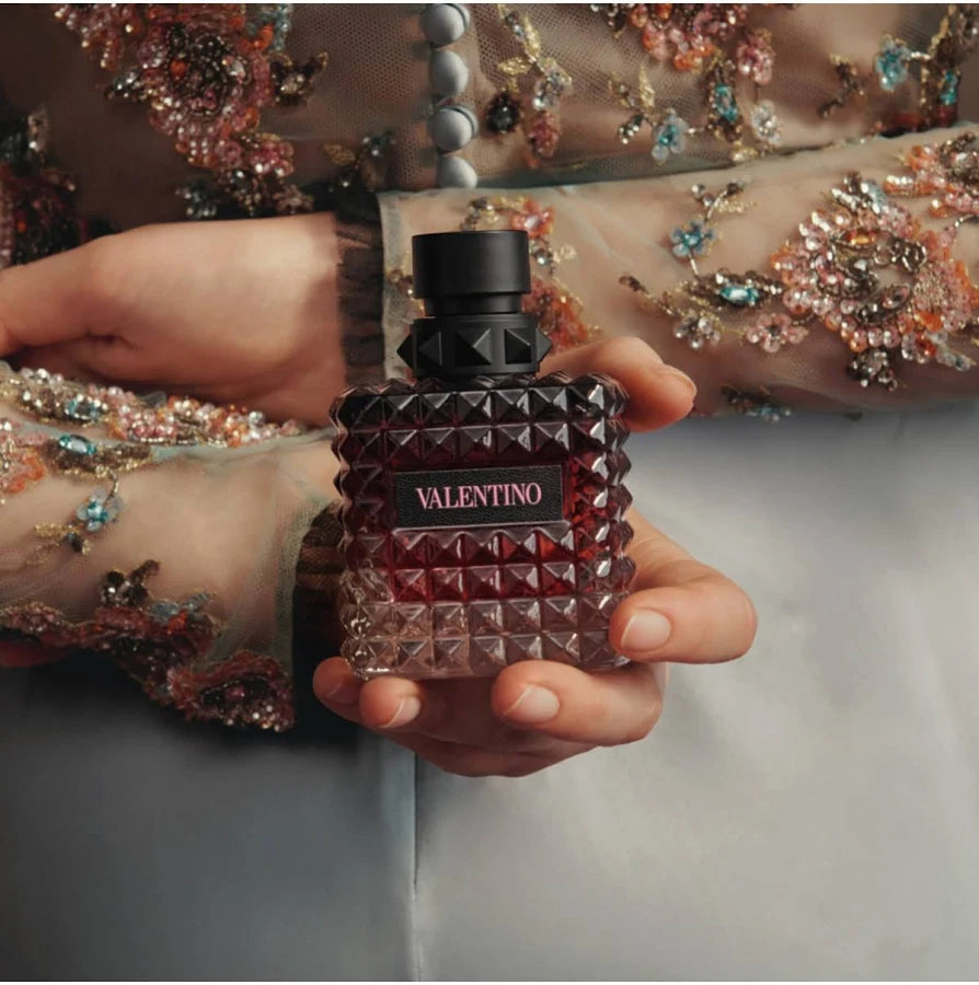 Valentino Donna Born In Roma Intense Eau de Parfum for Women 3.4 oz / 100ml – Warm Vanilla Floral Long-Lasting Luxury Designer Fragrance