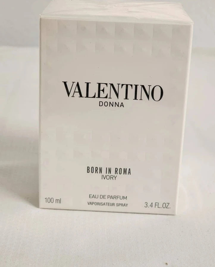 Valentino Donna Born in Roma Eau de Parfum 3.4 fl oz (100 ml) Women’s Luxury Floral Amber Fragrance – White Bottle Edition